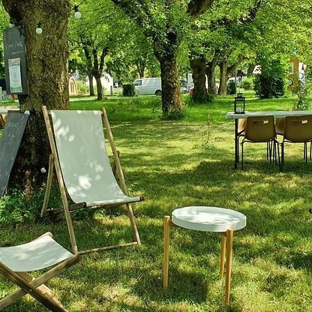 Cabane 2/3 Pers Au Camping Les Patis Nazelles-Negron Eksteriør billede