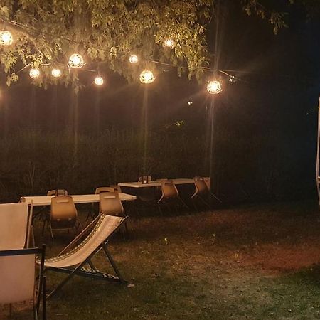 Cabane 2/3 Pers Au Camping Les Patis Nazelles-Negron Eksteriør billede